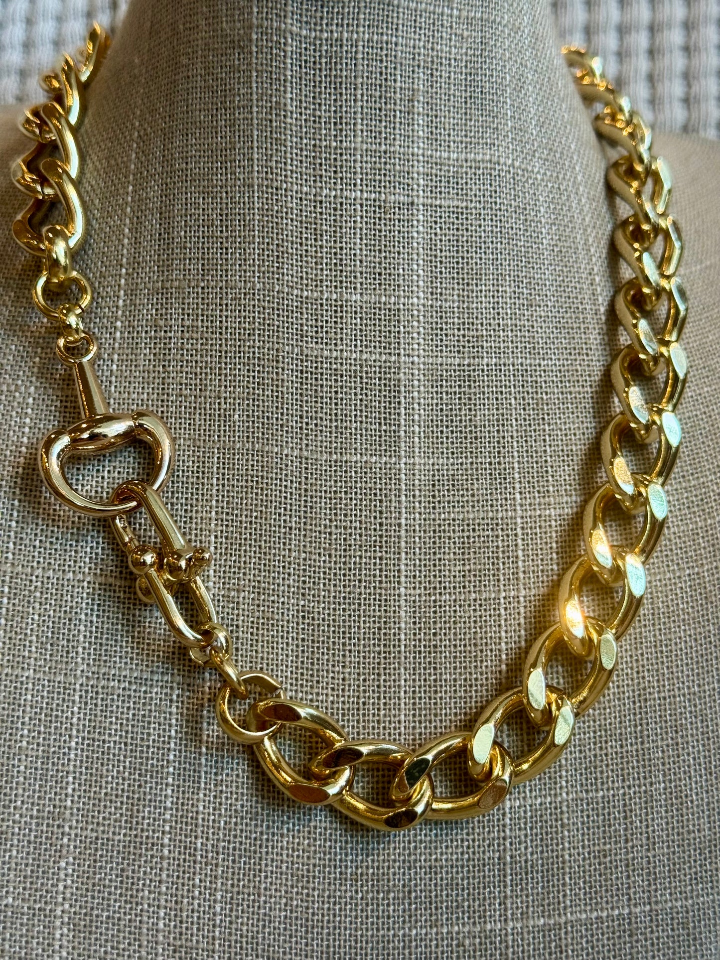 Curb Snaffle Necklace